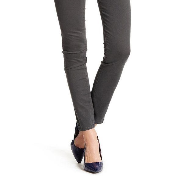 AG Stilt Cigarette Jean - Picture 3 of 16